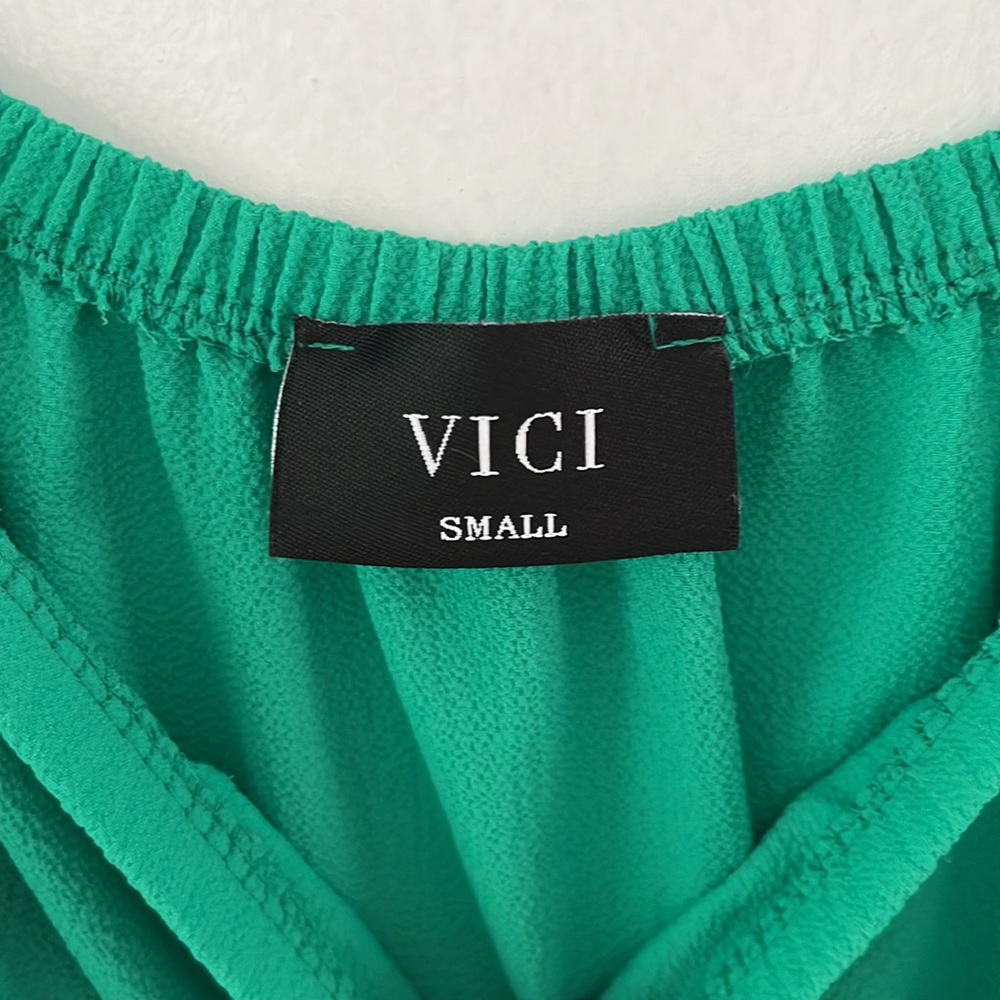 Vici Green Romper - Picture 3 of 3